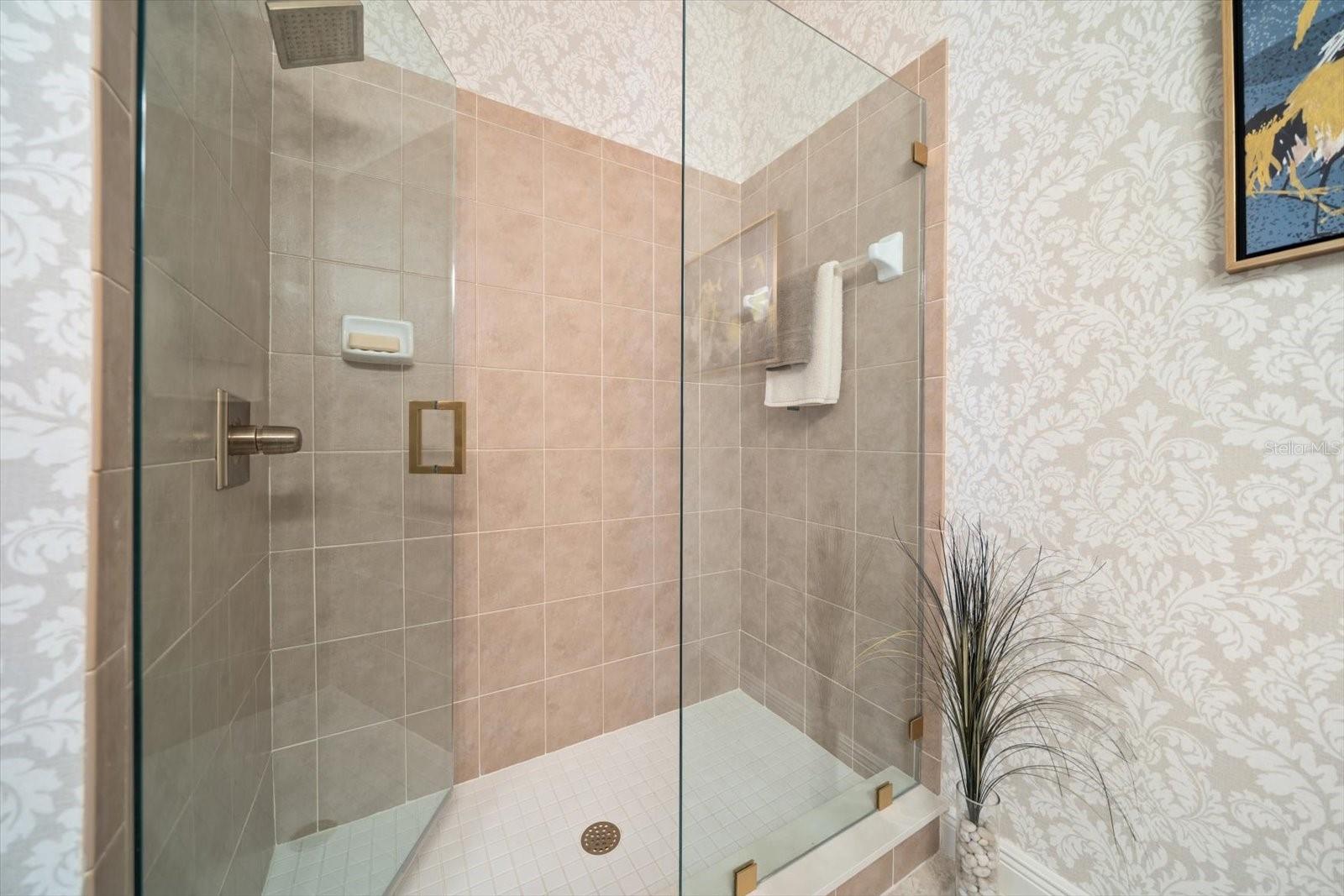 WEST BAY VILLAGE - Residential