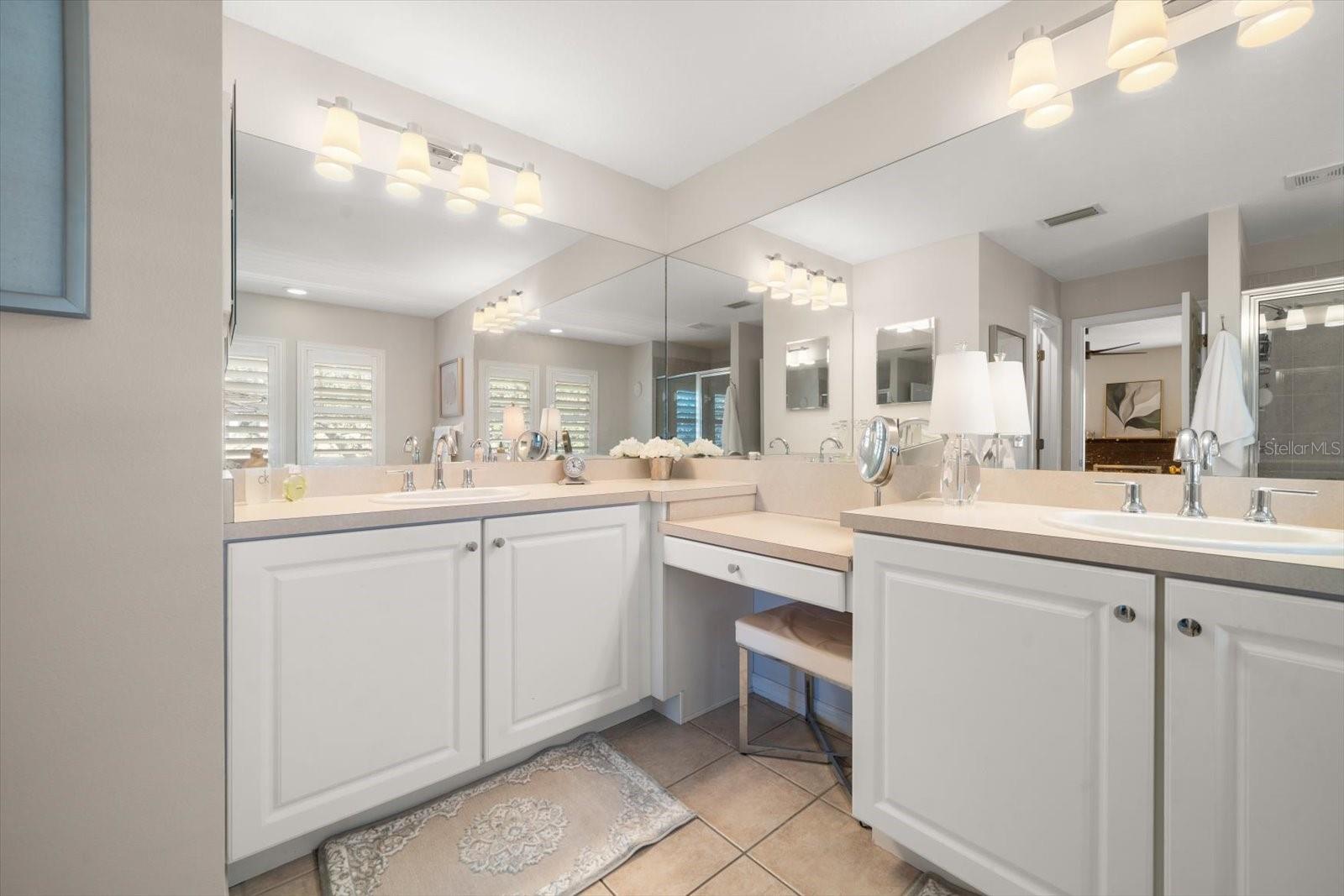 WEST BAY VILLAGE - Residential