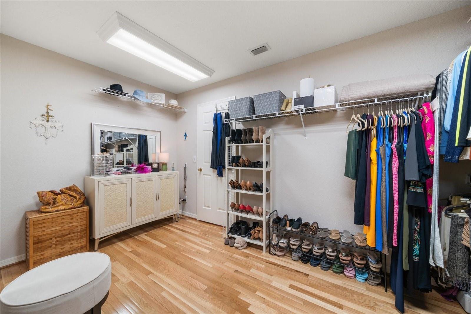 WEST BAY VILLAGE - Residential