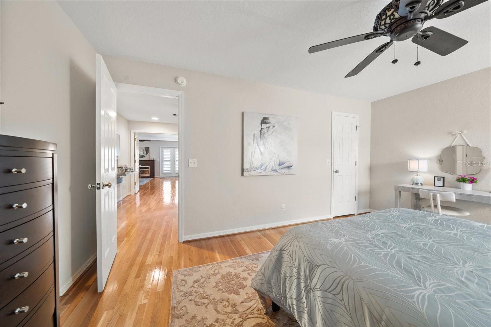 WEST BAY VILLAGE - Residential