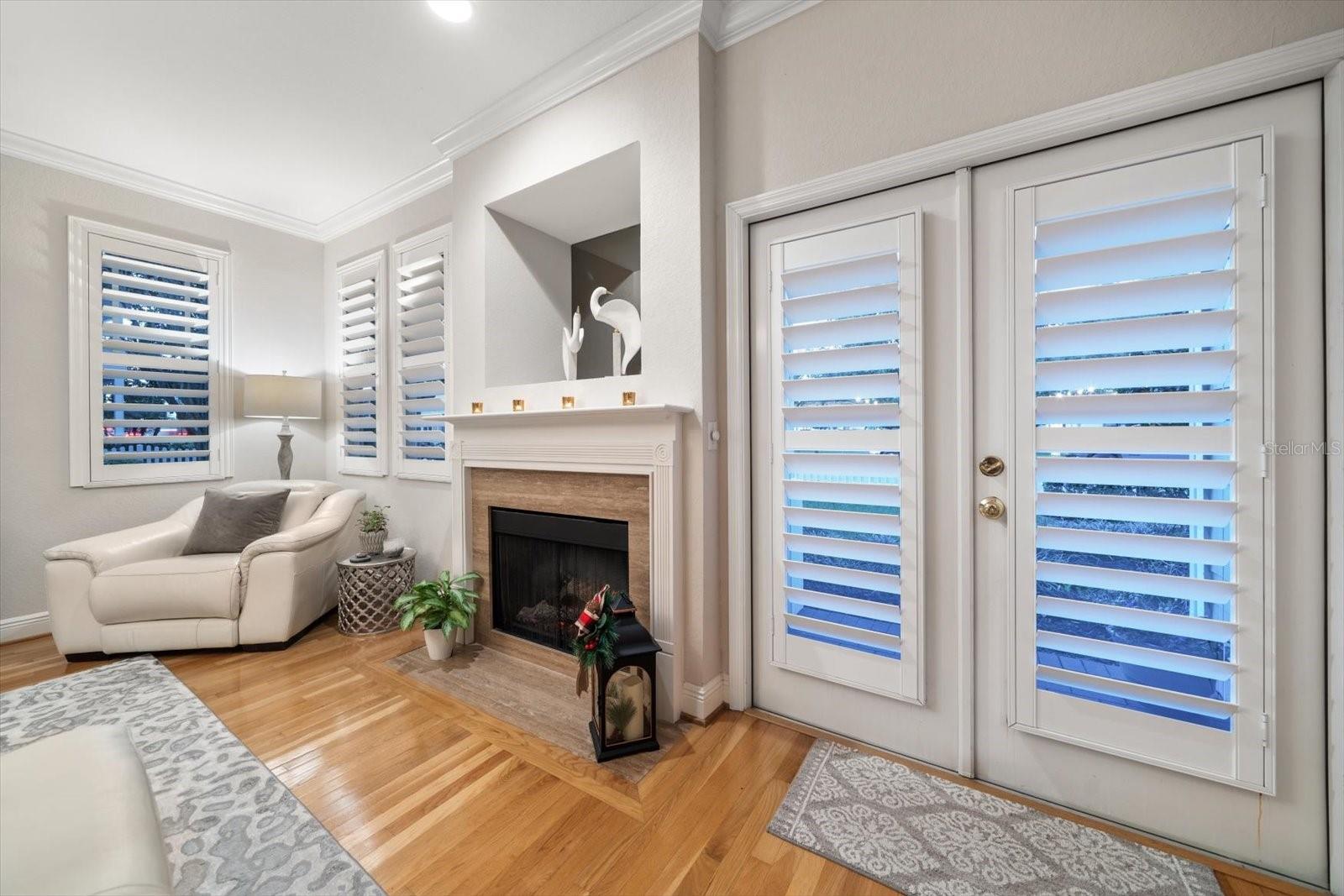 WEST BAY VILLAGE - Residential