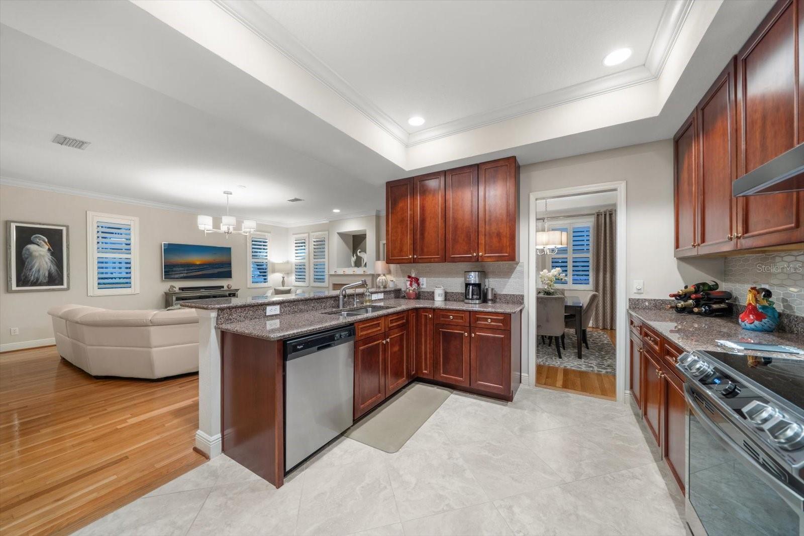 WEST BAY VILLAGE - Residential