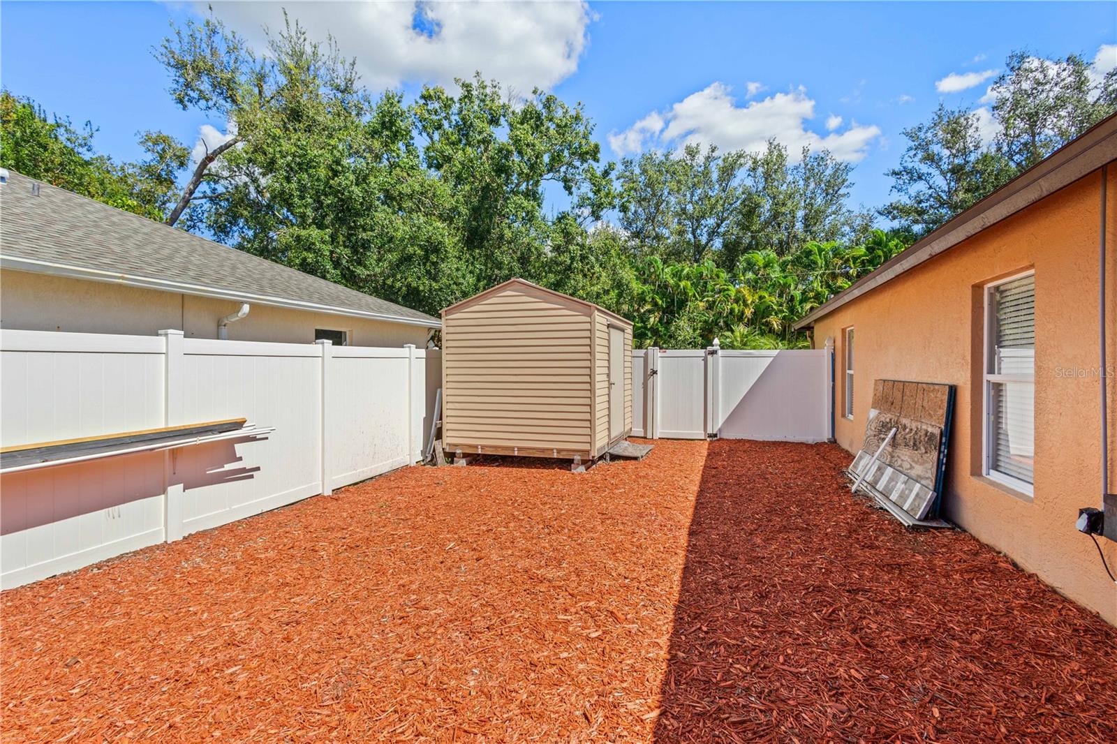 GOLF CLUB ESTATES - Residential