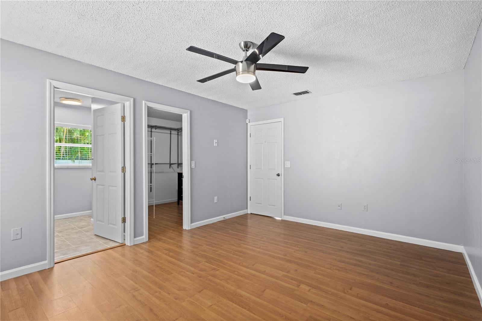 GOLF CLUB ESTATES - Residential