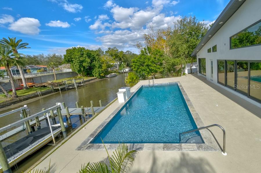 SOUTH GATE - Residential