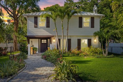 8020 SHARON DRIVE TAMPA FL 33617