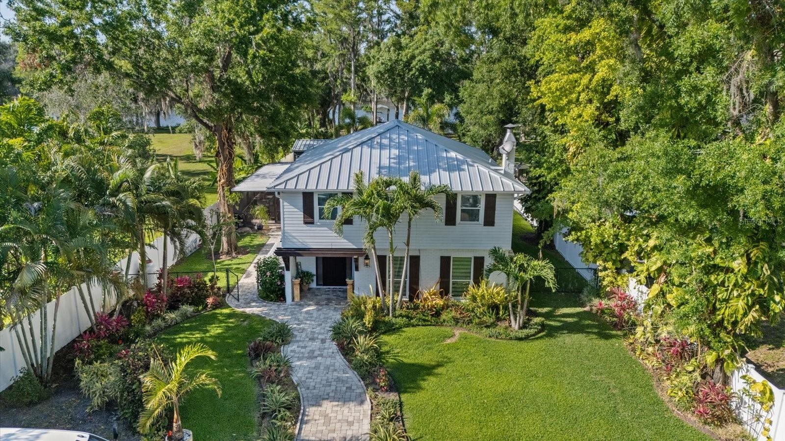 8020 SHARON DRIVE