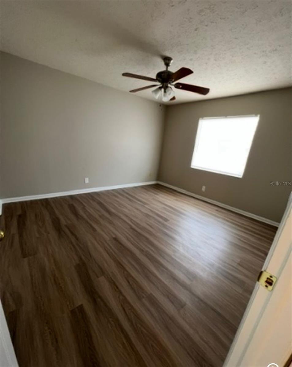 APOLLO BEACH CONDO - Residential Lease