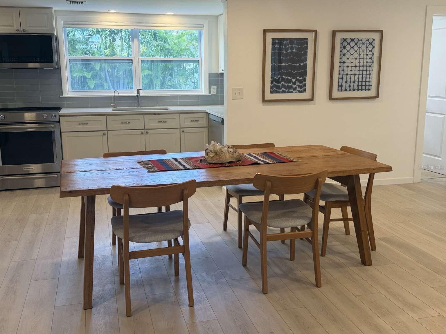 LONGBEACH ON LONGBOAT KEY - Residential