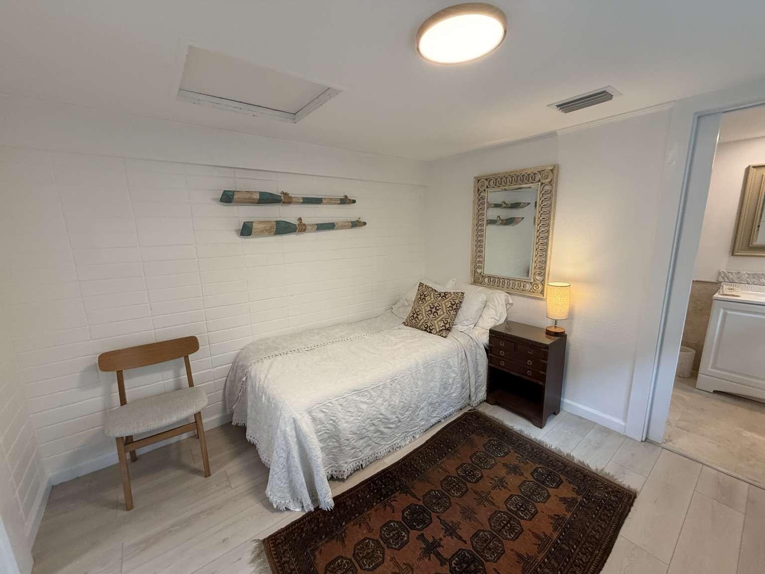 LONGBEACH ON LONGBOAT KEY - Residential