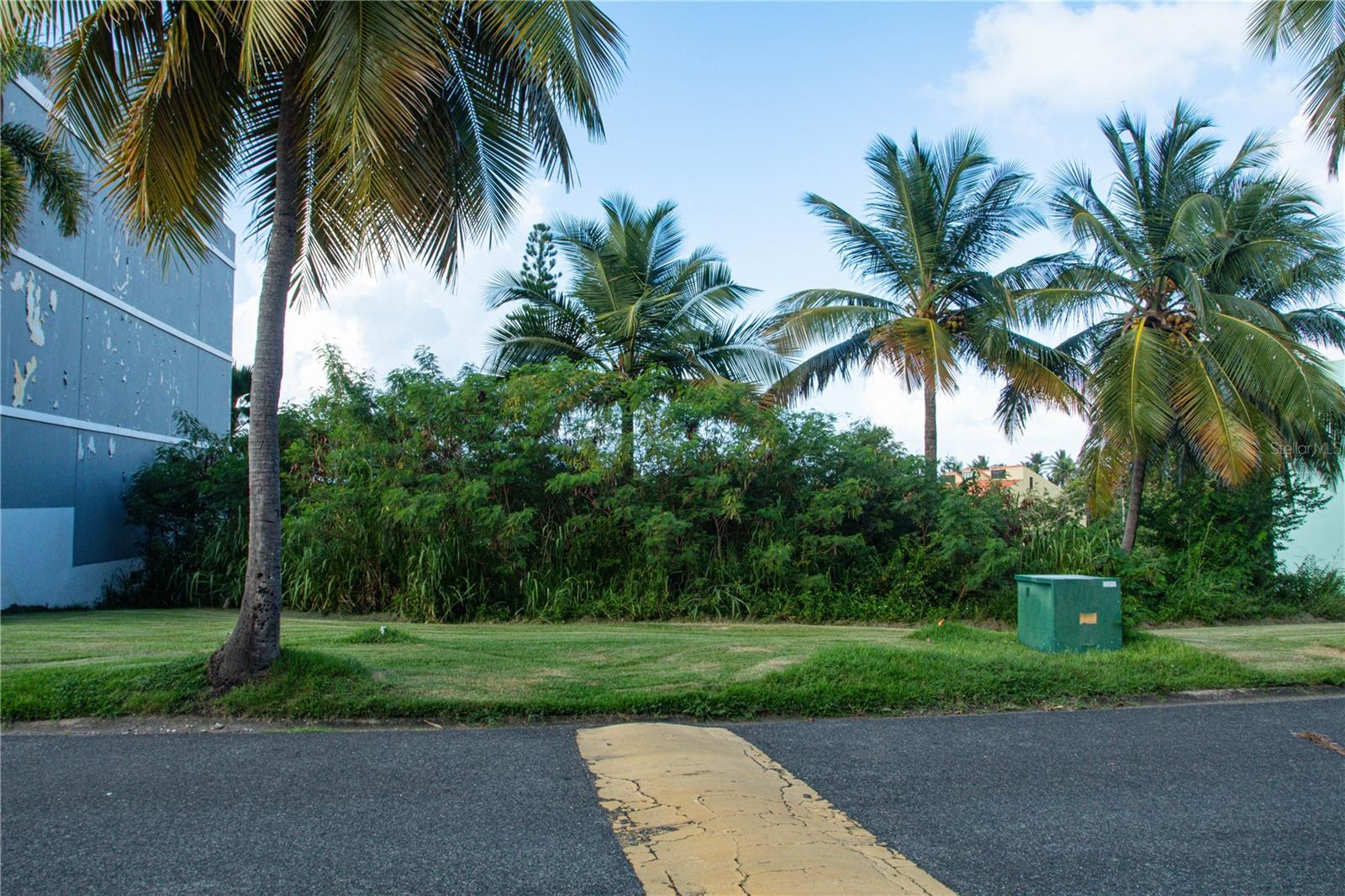 PALMANOVA MONTESOL 11 DEVELOPMENT - Land