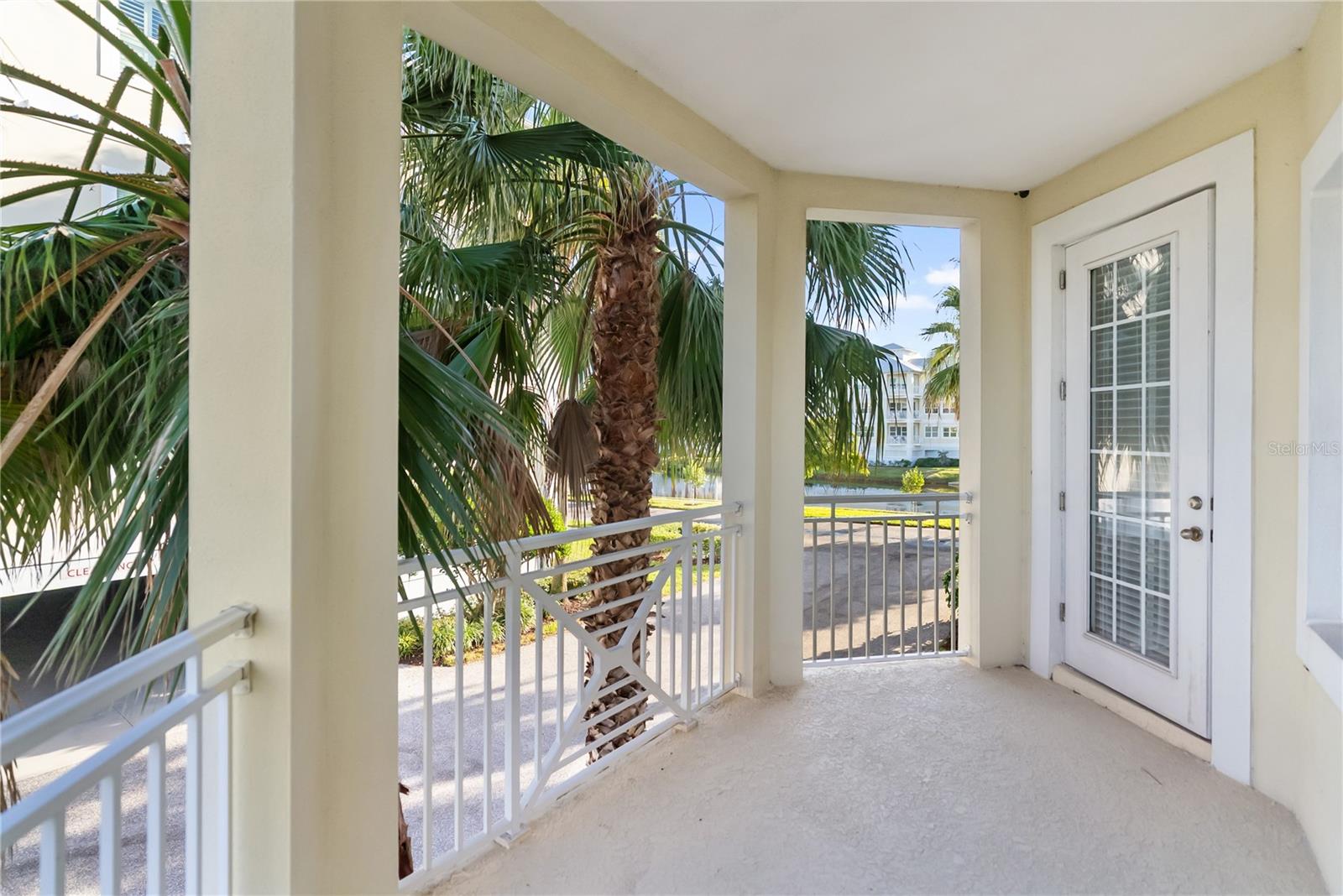 PALMA SOLA BAY CLUB - Residential