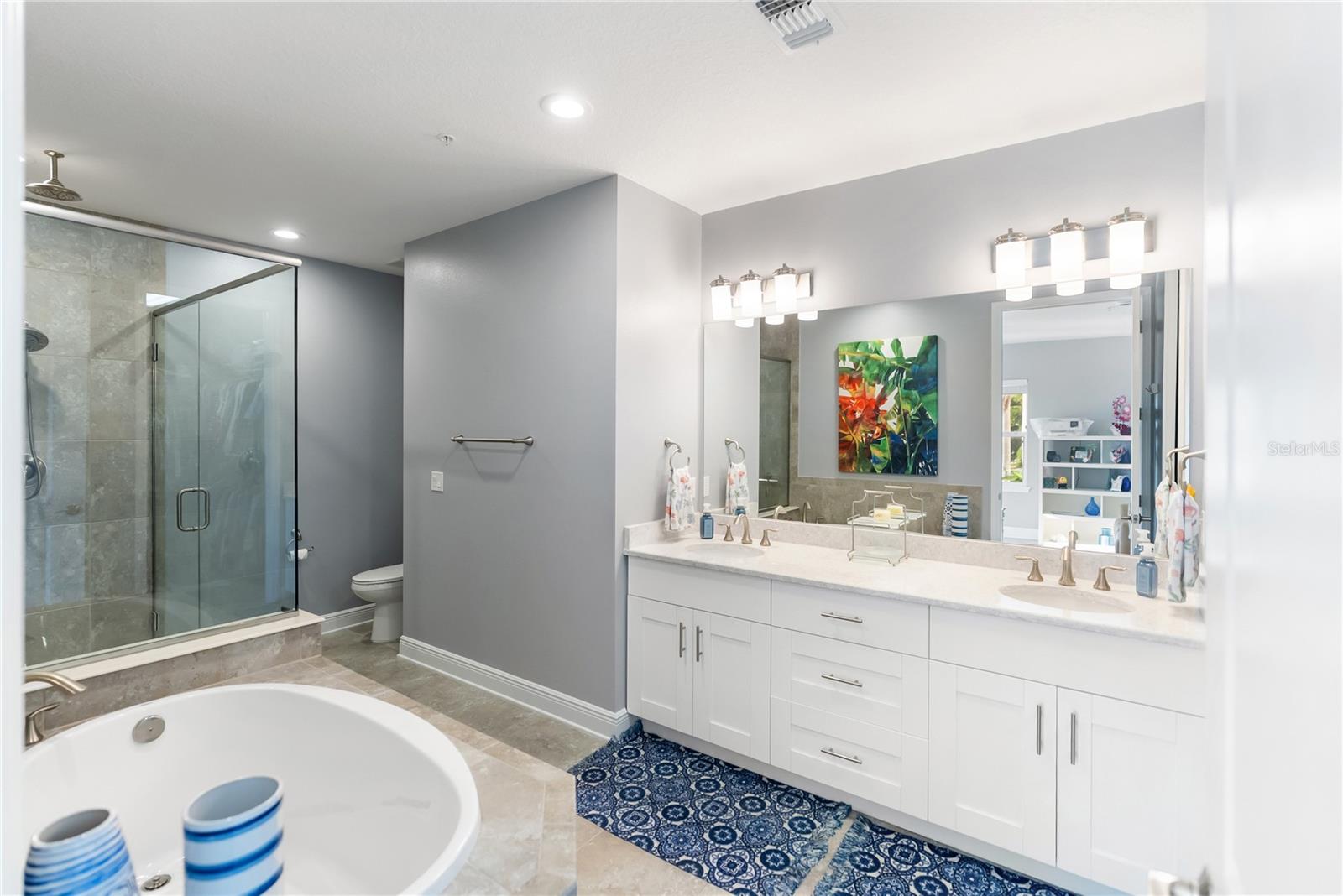 PALMA SOLA BAY CLUB - Residential