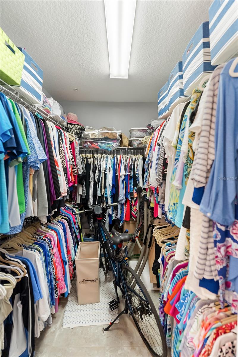 PALMA SOLA BAY CLUB - Residential