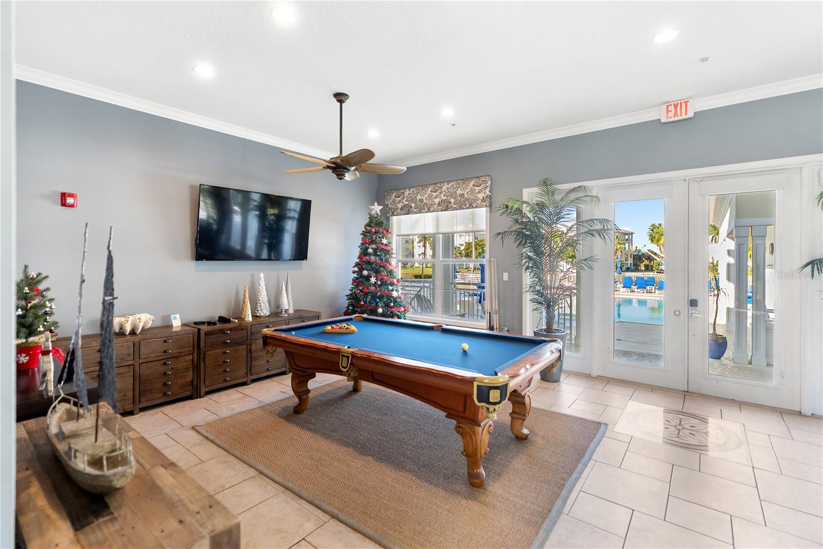 PALMA SOLA BAY CLUB - Residential