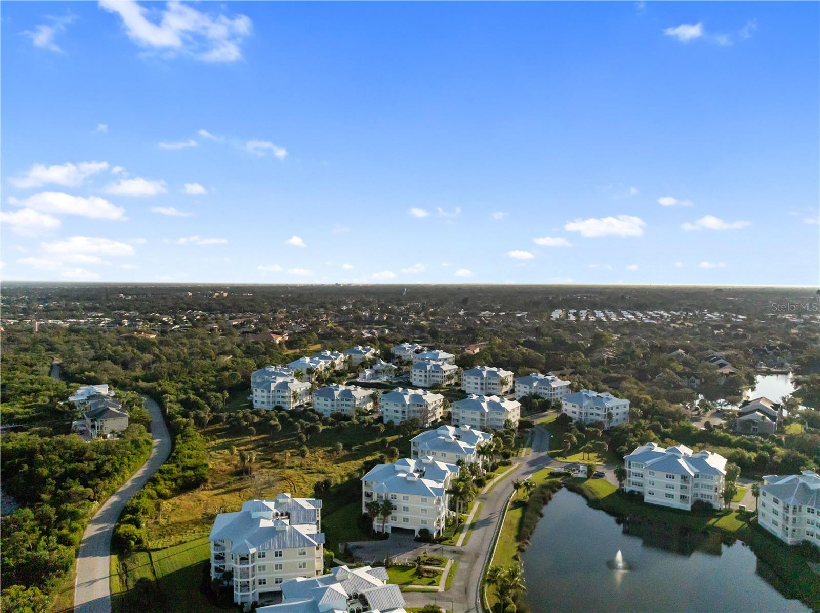 PALMA SOLA BAY CLUB - Residential