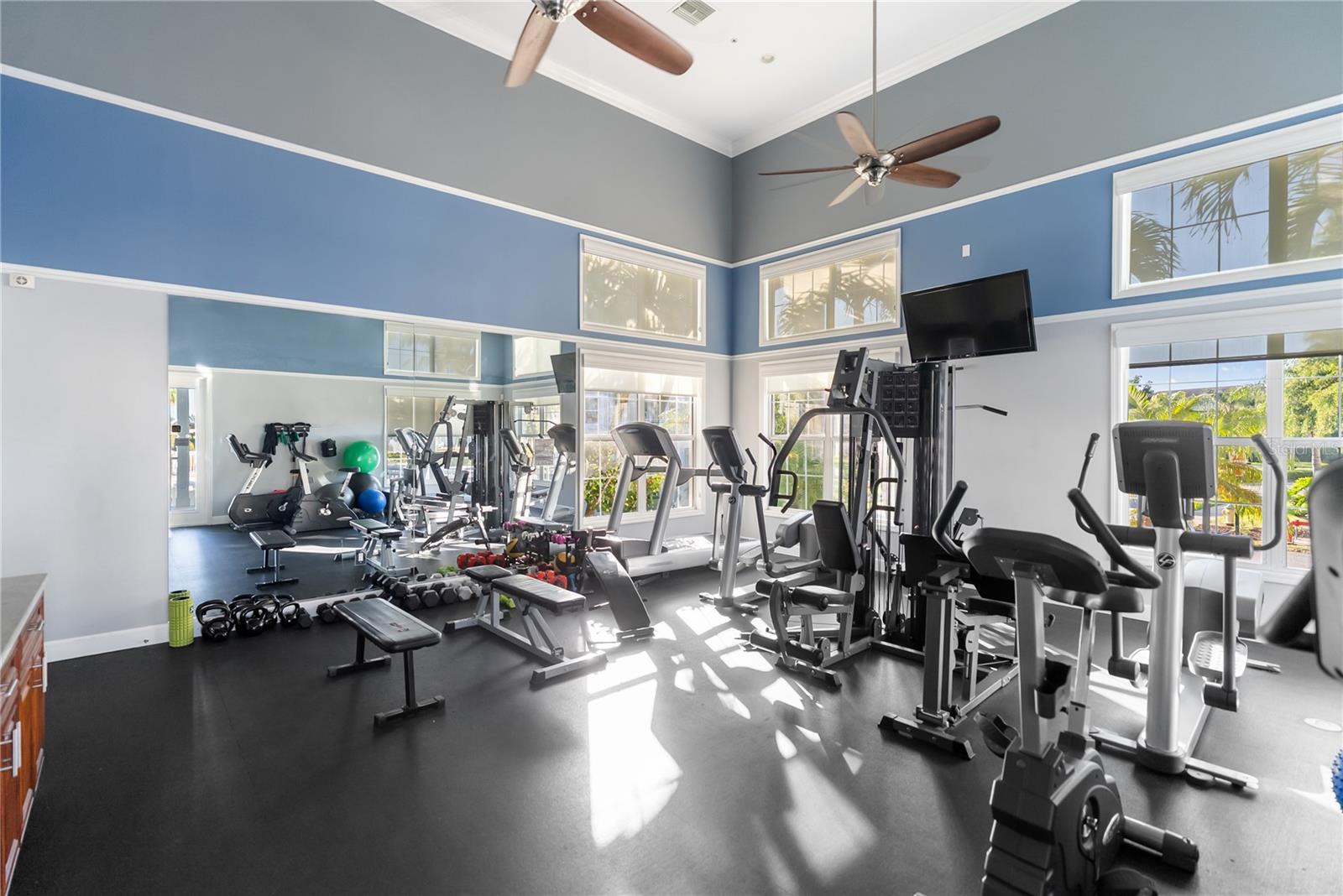 PALMA SOLA BAY CLUB - Residential