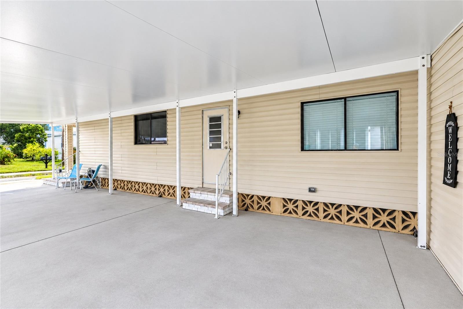 266 CAMELOT DRIVE