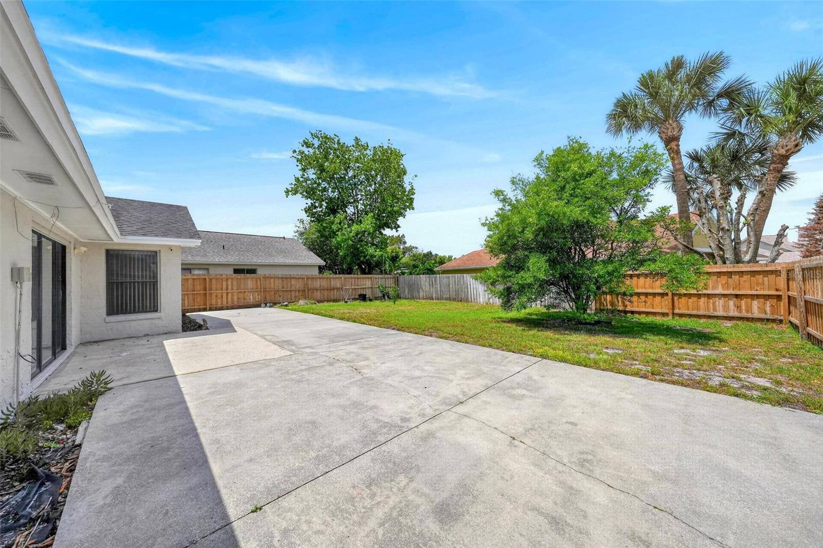 LAKEWOOD AT THE CROSSINGS UNIT 4 - Residential