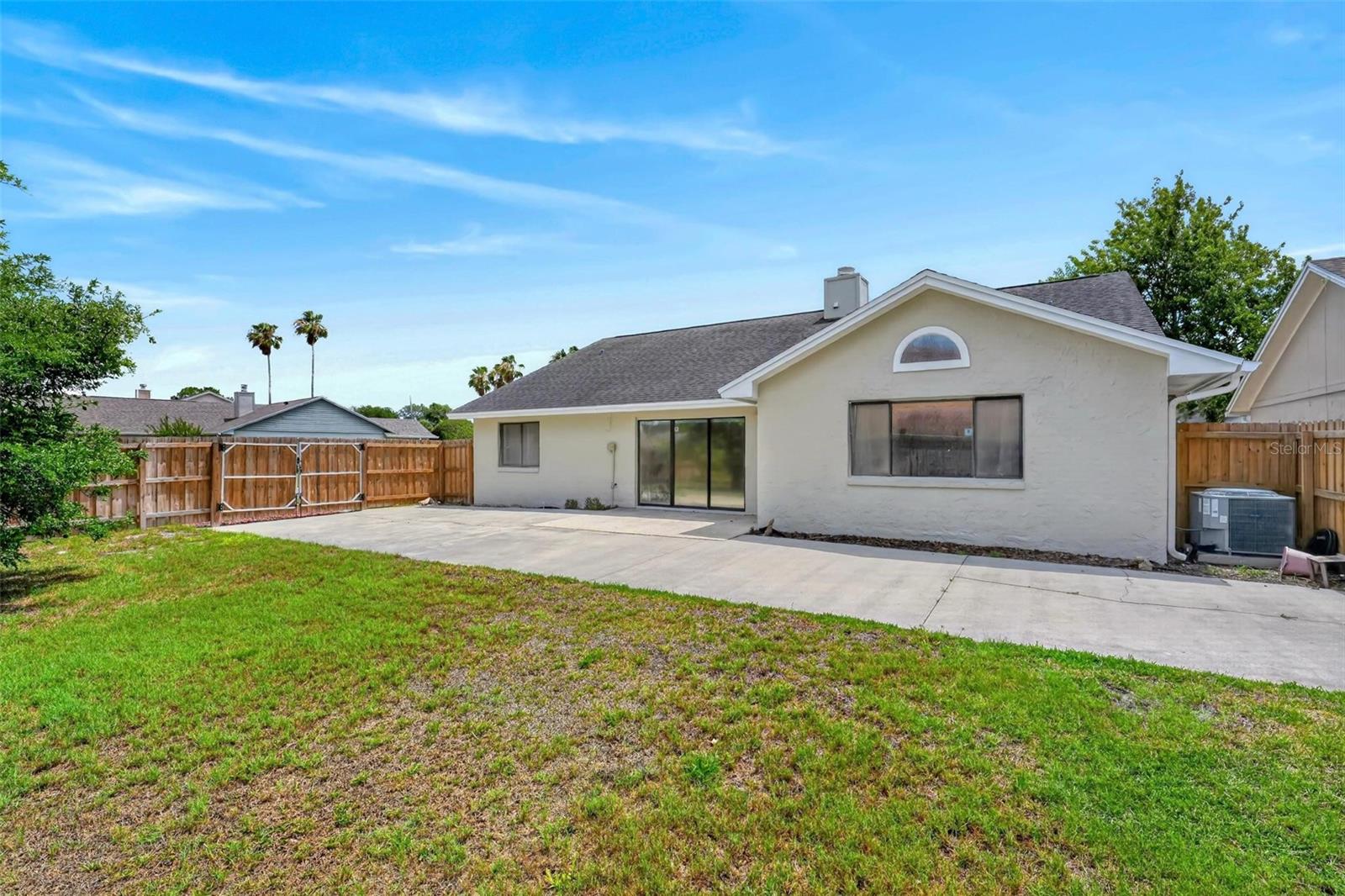 LAKEWOOD AT THE CROSSINGS UNIT 4 - Residential
