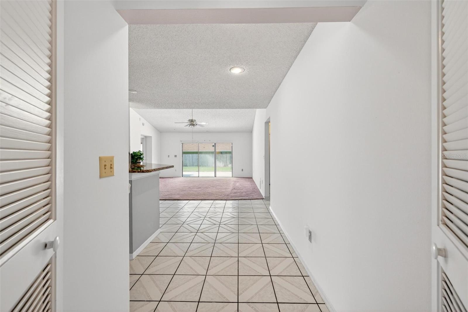 LAKEWOOD AT THE CROSSINGS UNIT 4 - Residential