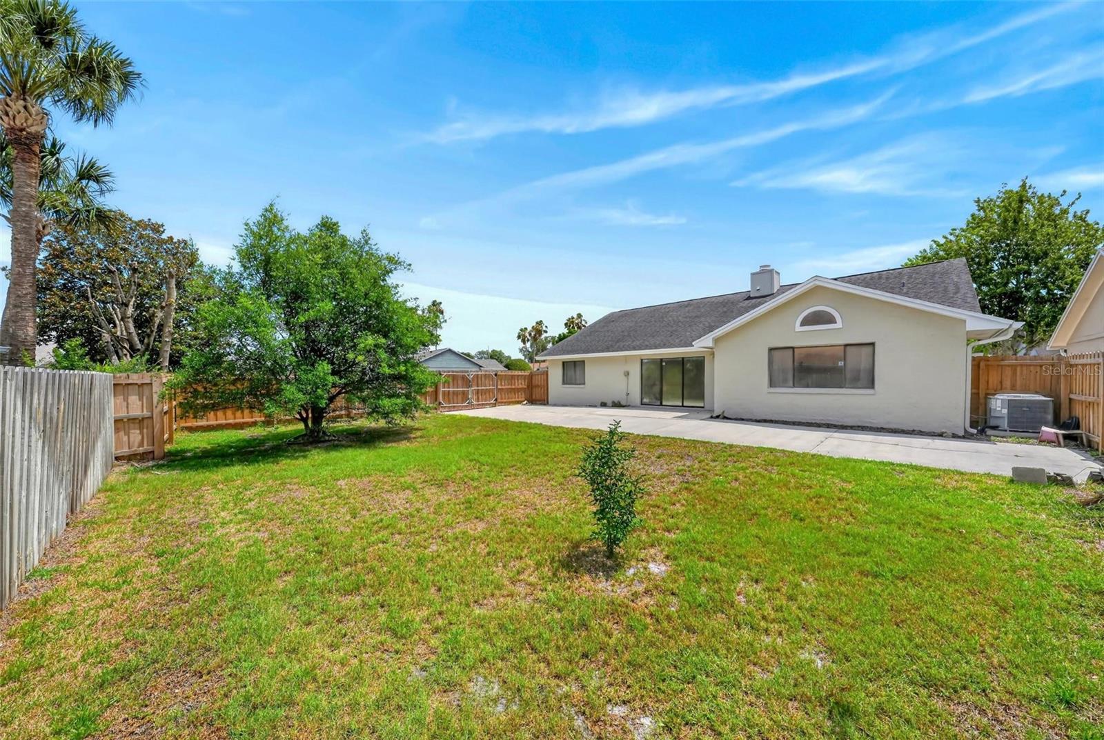 LAKEWOOD AT THE CROSSINGS UNIT 4 - Residential