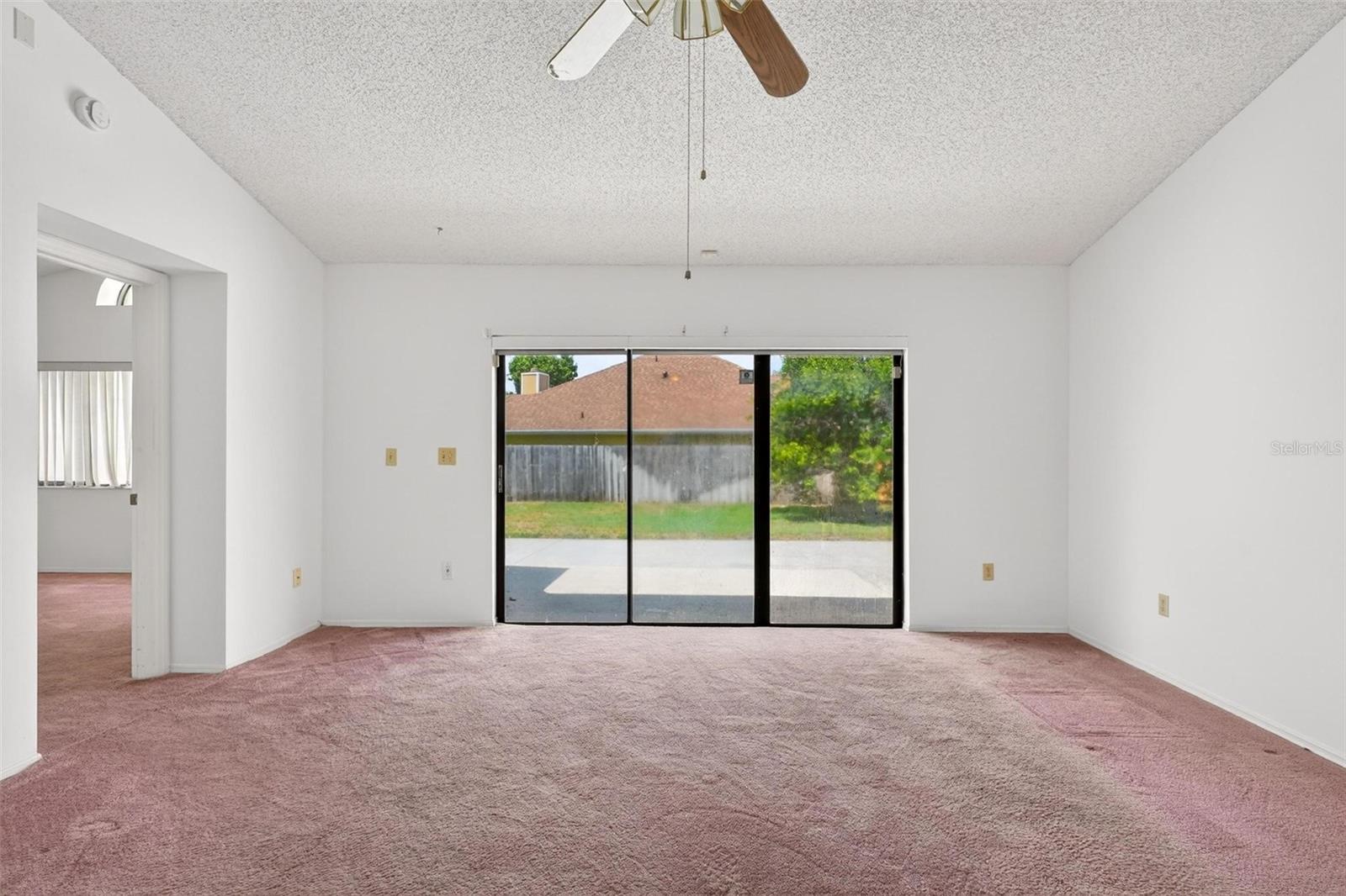 LAKEWOOD AT THE CROSSINGS UNIT 4 - Residential