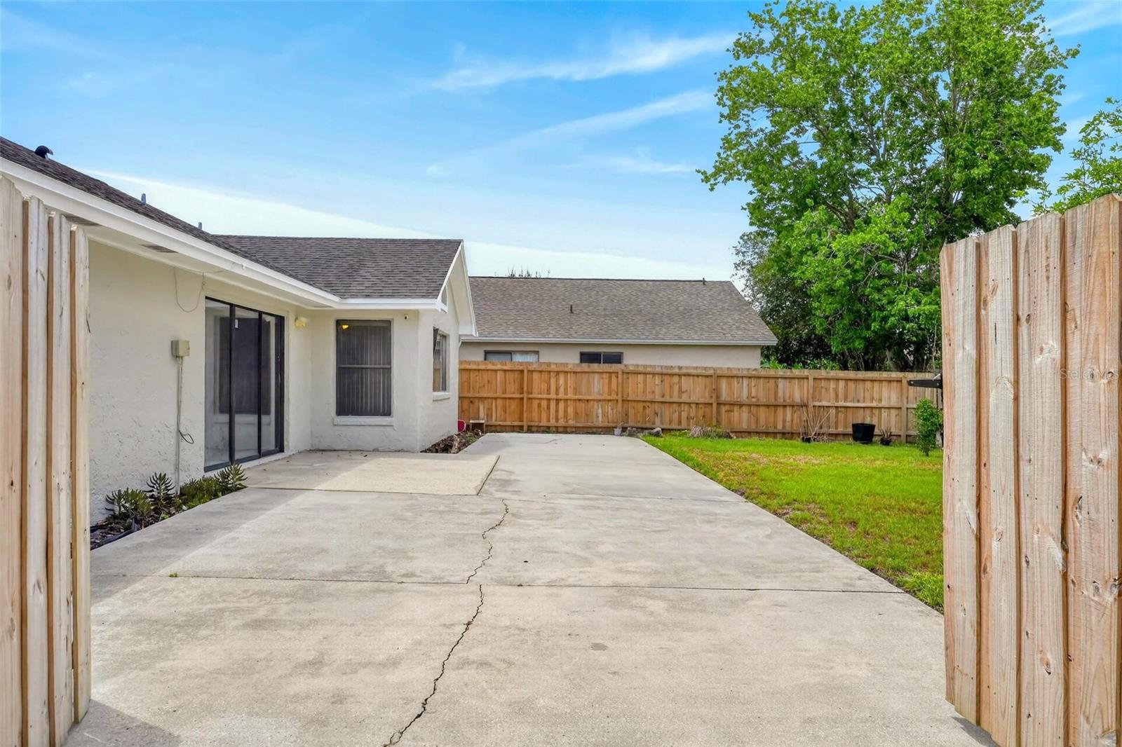 LAKEWOOD AT THE CROSSINGS UNIT 4 - Residential