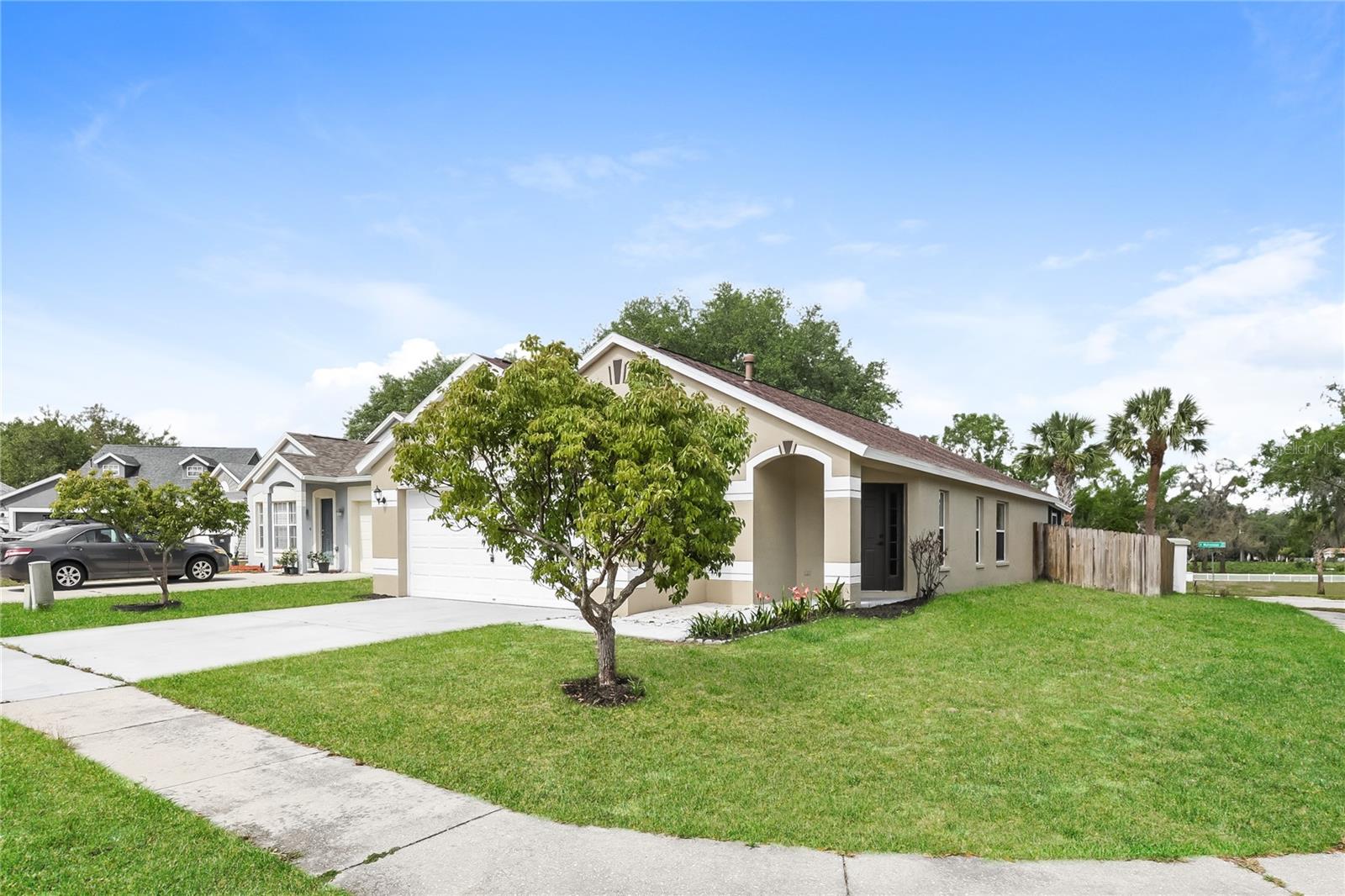 SOMERSET - Residential