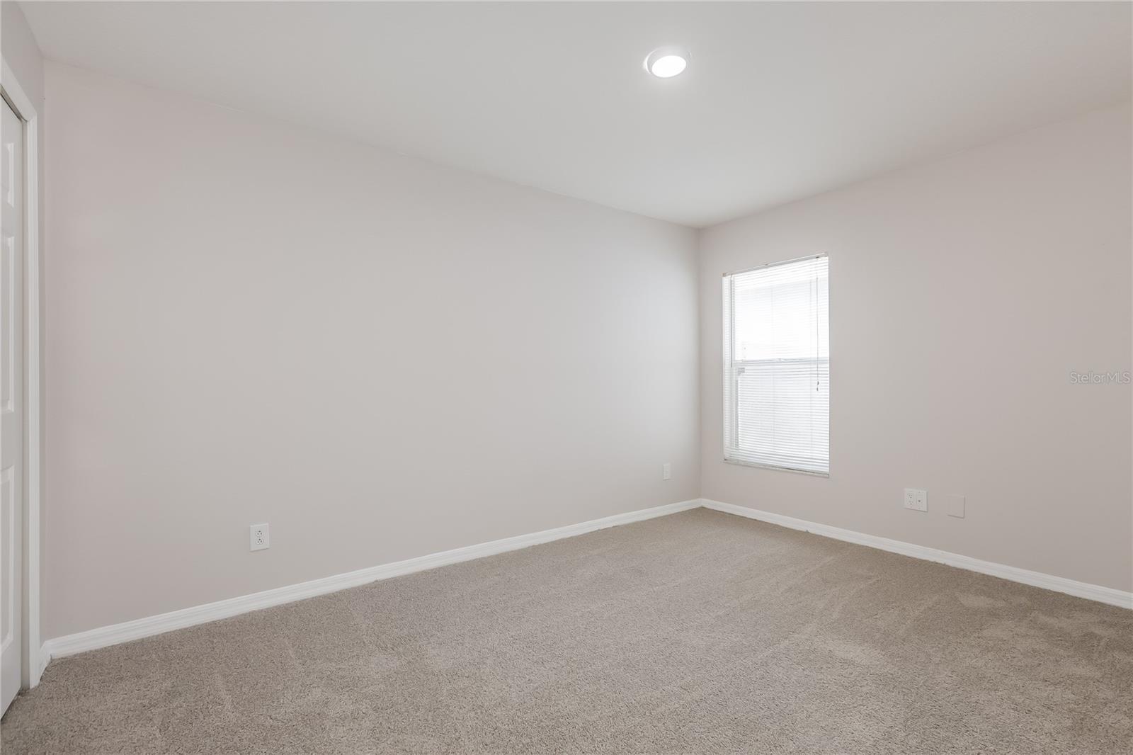 SOMERSET - Residential