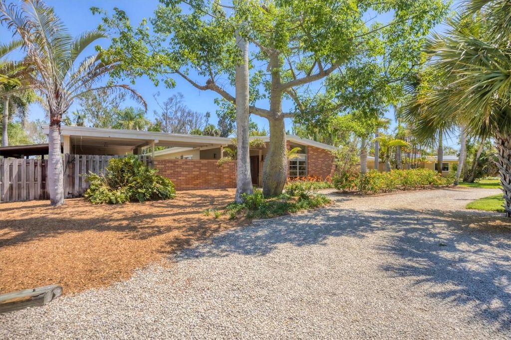 Photo of 20 Spaniards Rd, Placida, FL 33946 (MLS # D6141884)