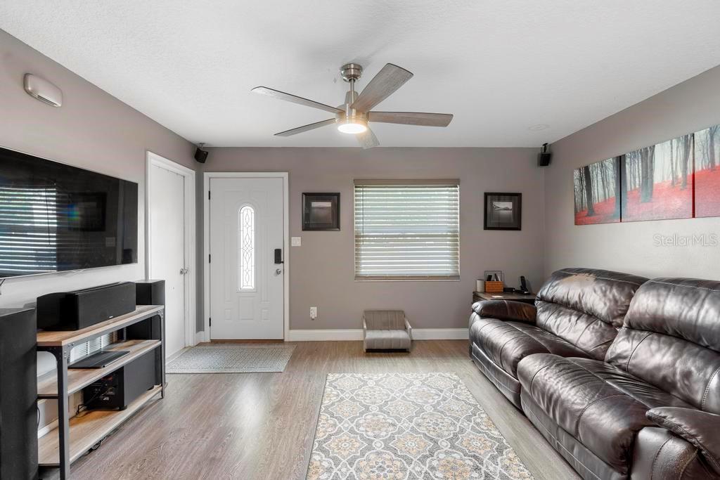 382 PANAMA CIRCLE