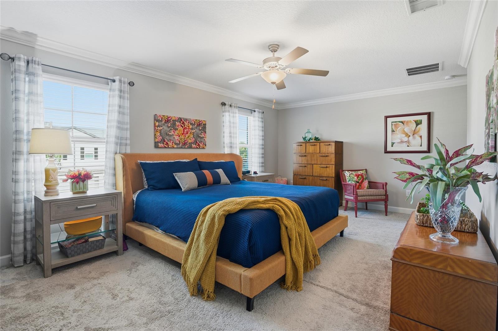 WILLOW SQUARE TWNHMS - Residential