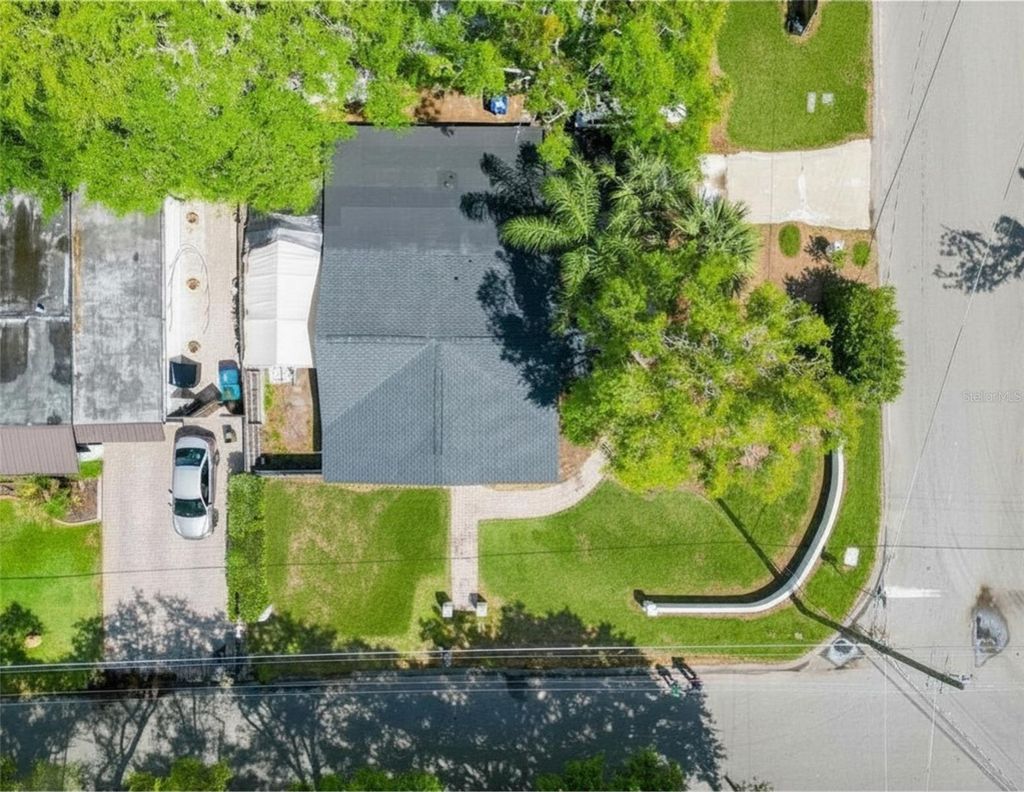 Photo of 2515 Marlboro Street, Orlando, FL 32806 (MLS # O6397534)