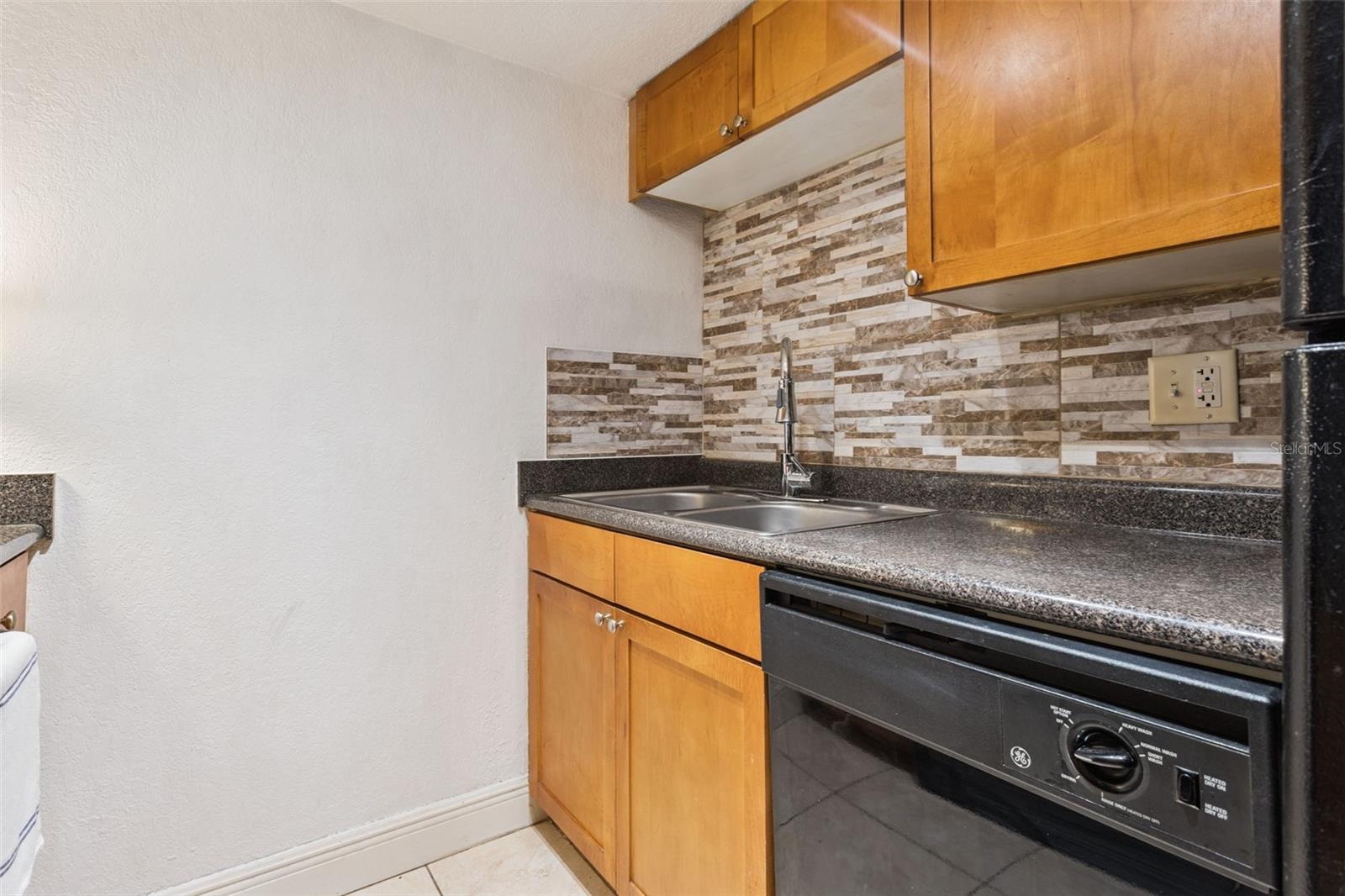 STRATFORD WINTER PARK - Residential