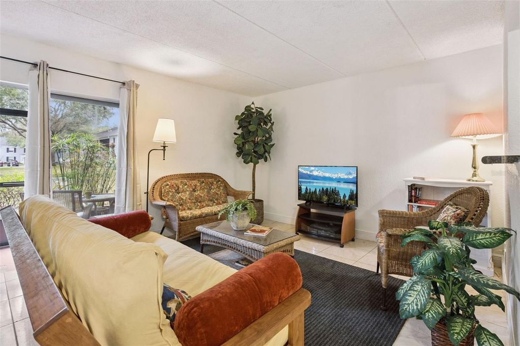 Photo of 291 Lewfield Circle #291, Winter Park, FL 32792 (MLS # O6382547)