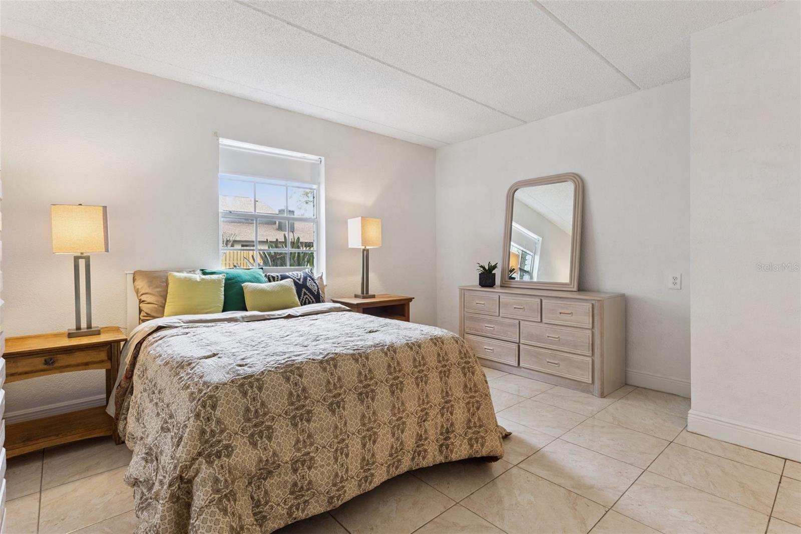 STRATFORD WINTER PARK - Residential