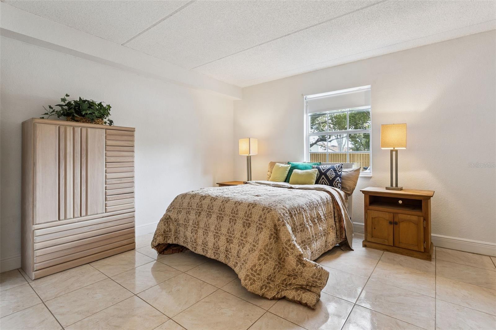 STRATFORD WINTER PARK - Residential