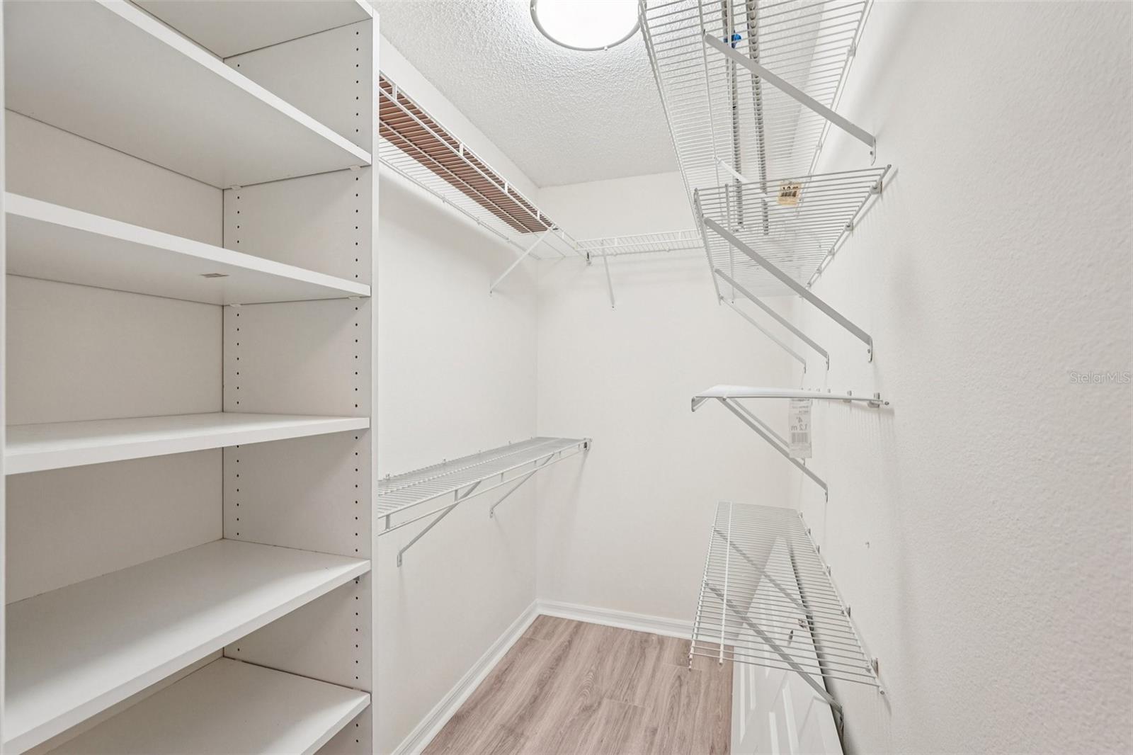 PLAZA DE FLORES - Residential