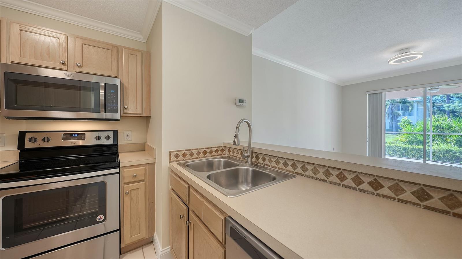 PLAZA DE FLORES - Residential