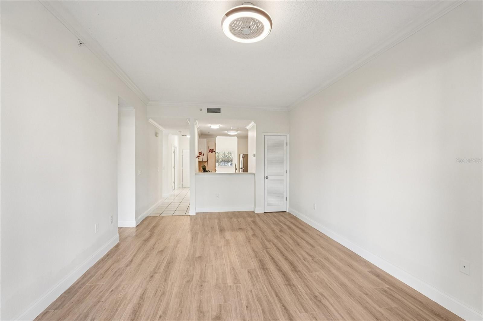 PLAZA DE FLORES - Residential