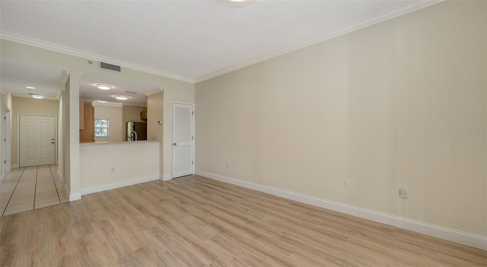 PLAZA DE FLORES - Residential