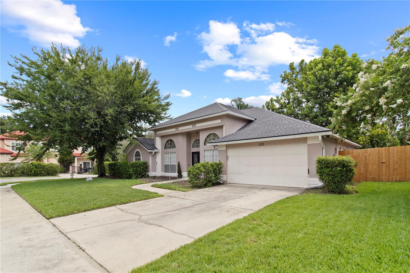 1103 LAKE LEGRO COURT