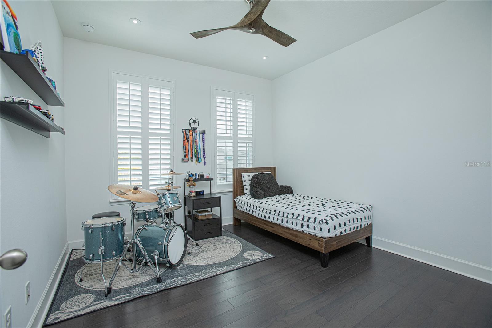 LAUREATE PARK PH 4 - Residential