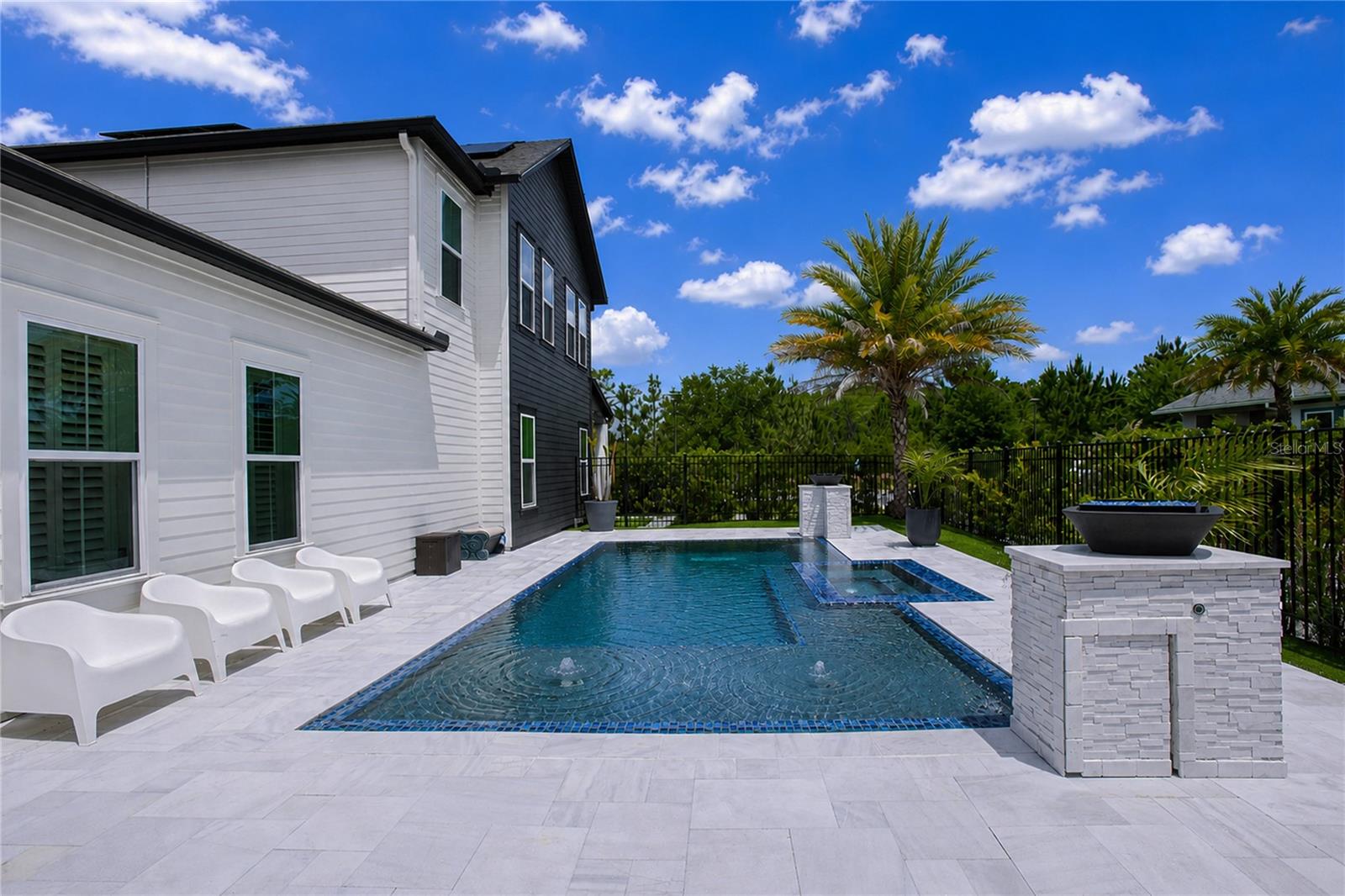 LAUREATE PARK PH 4 - Residential