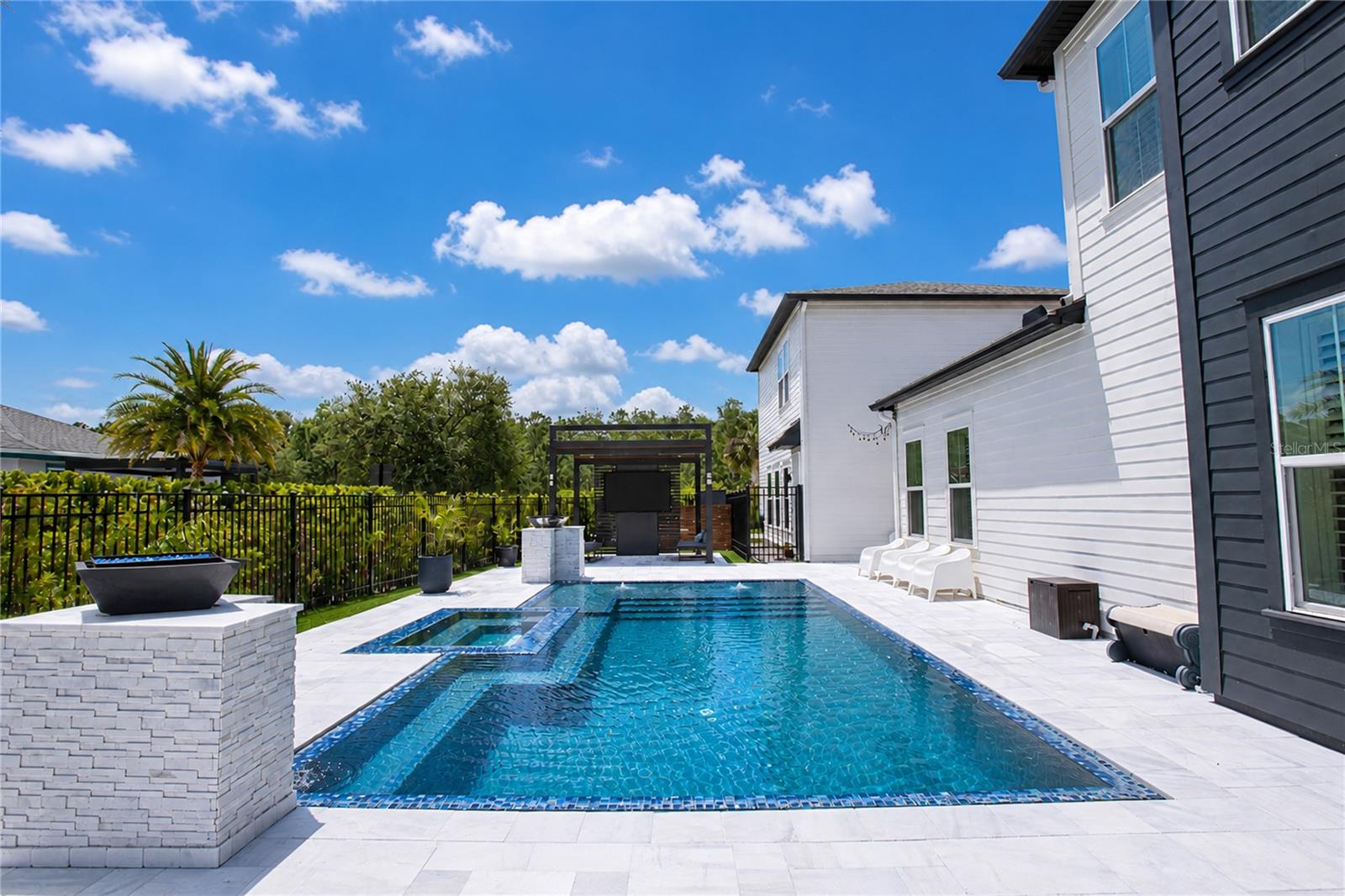 LAUREATE PARK PH 4 - Residential
