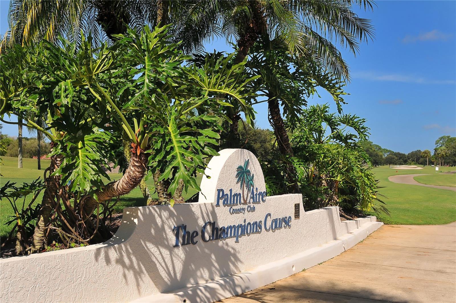 GOLF POINTE AT PALM-AIRE CC SEC III - Residential