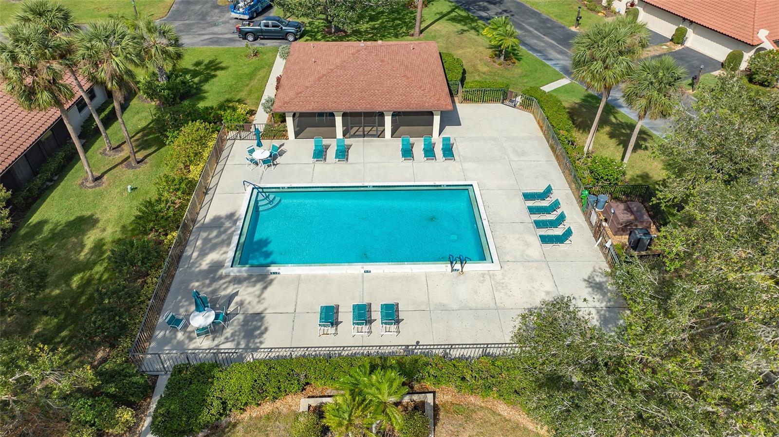 GOLF POINTE AT PALM-AIRE CC SEC III - Residential