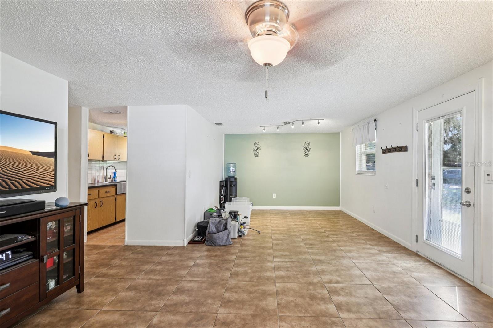 GRAY MOSS HILL ADD - Residential