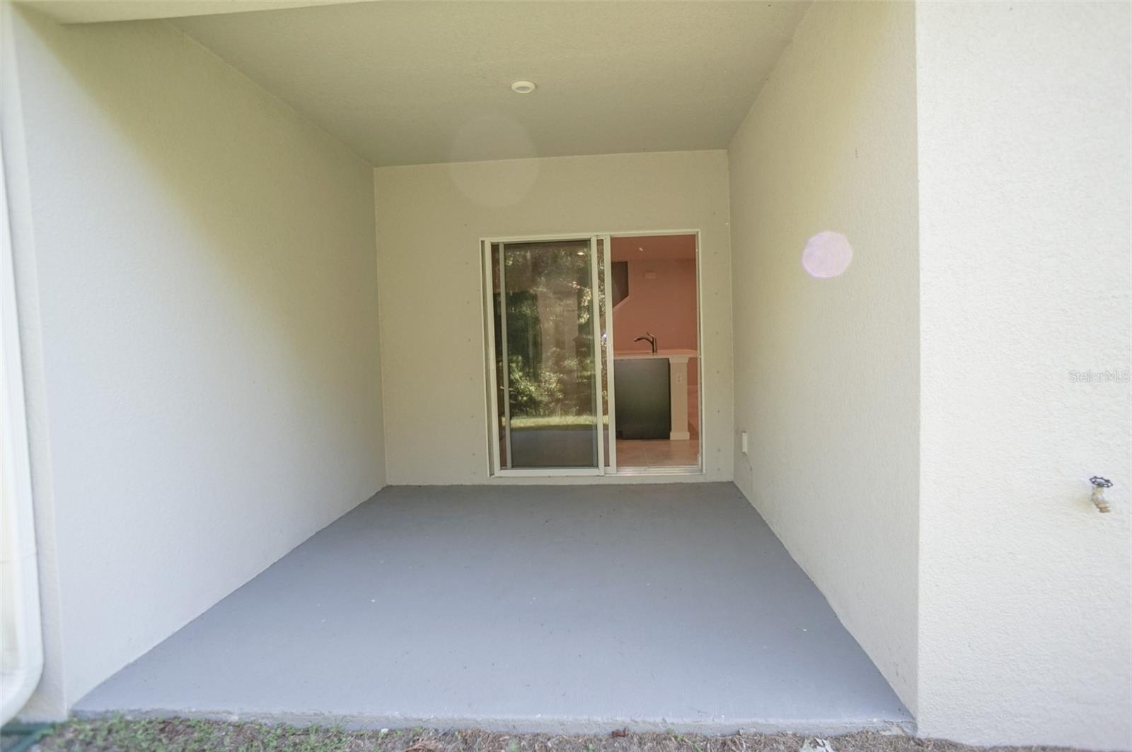 BEAR CRK TWNHMS - Residential